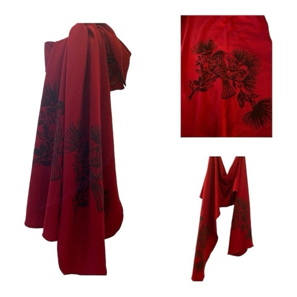 Scarf Anthropologie MOTH,  Deep red painted birds on each end. Simple and pretty - Picture 1 of 7